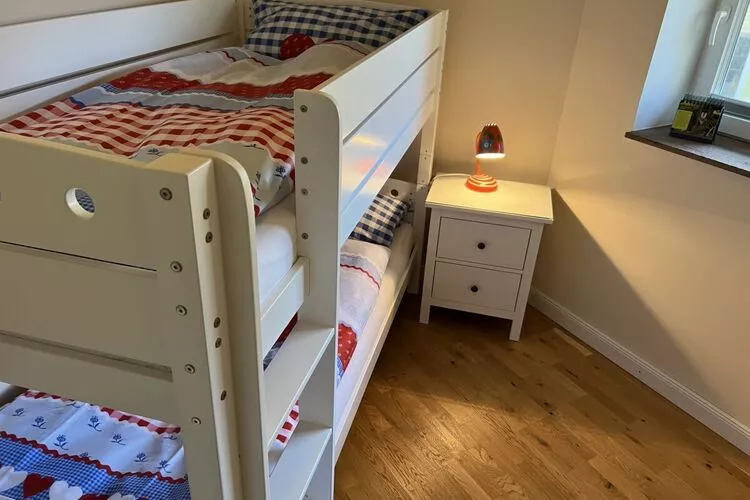 394361-Bedroom