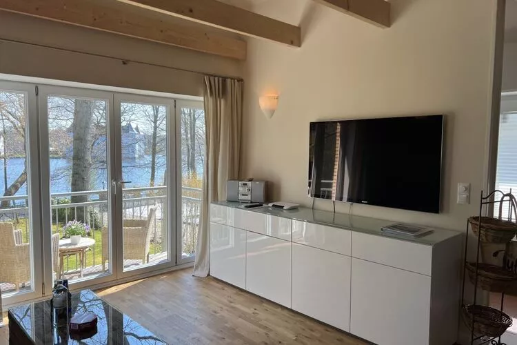 394361-View