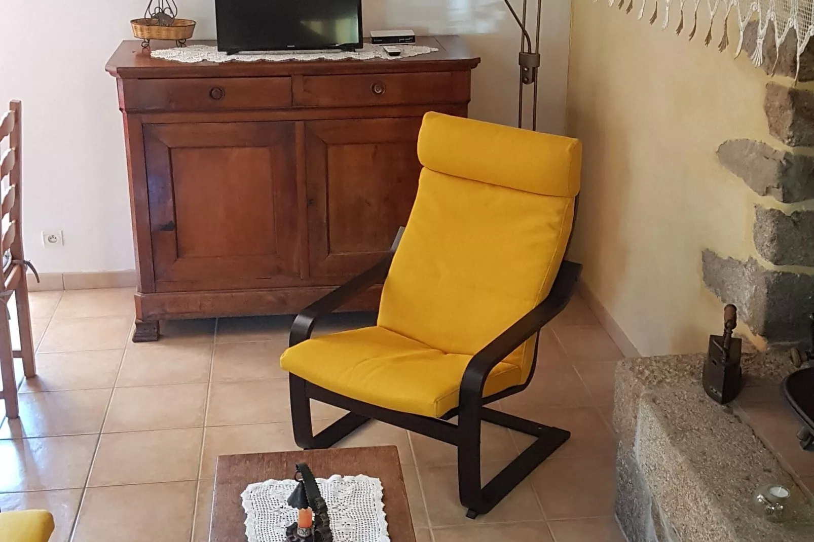 Maison à 1/2h du Mont Saint Michel-Wohnzimmer