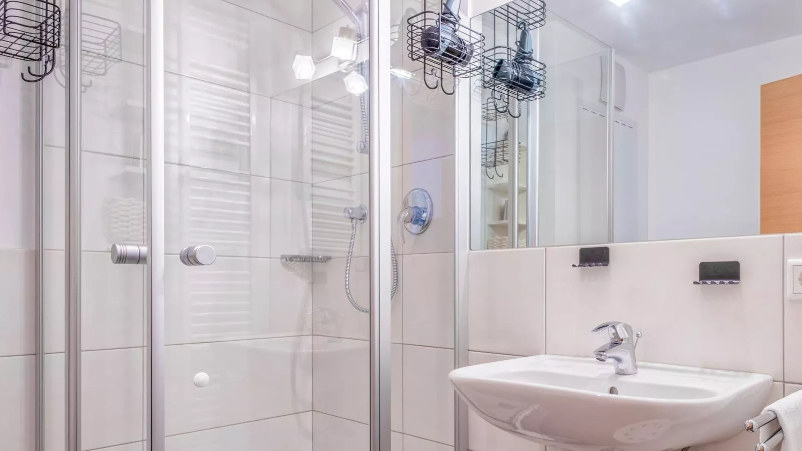 Edelweiss top 7-Bathroom