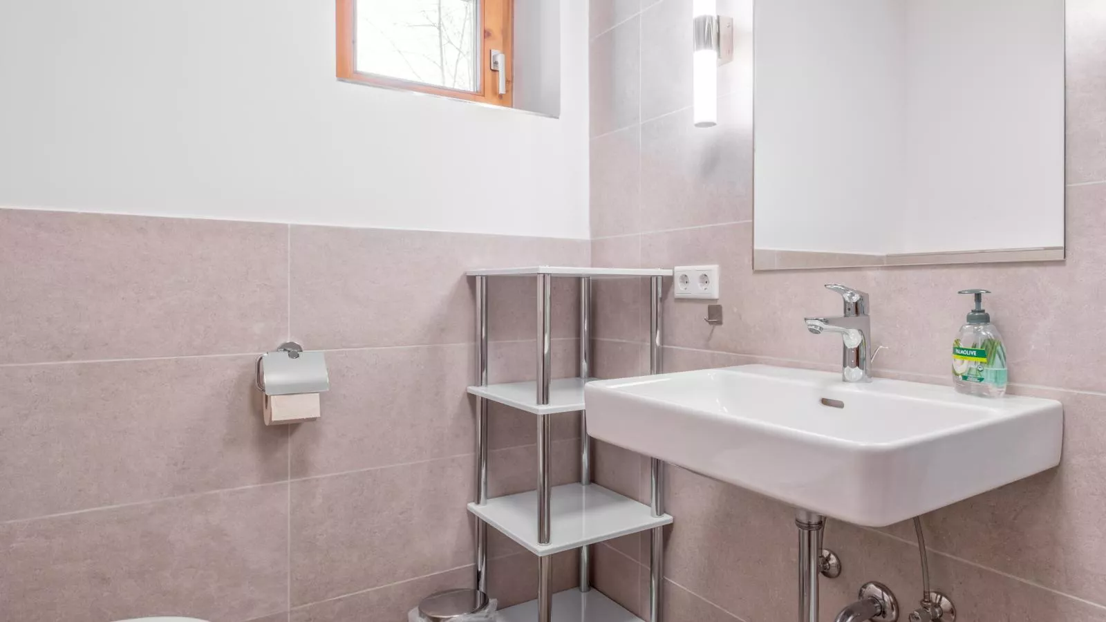 Selbkönig-Bathroom