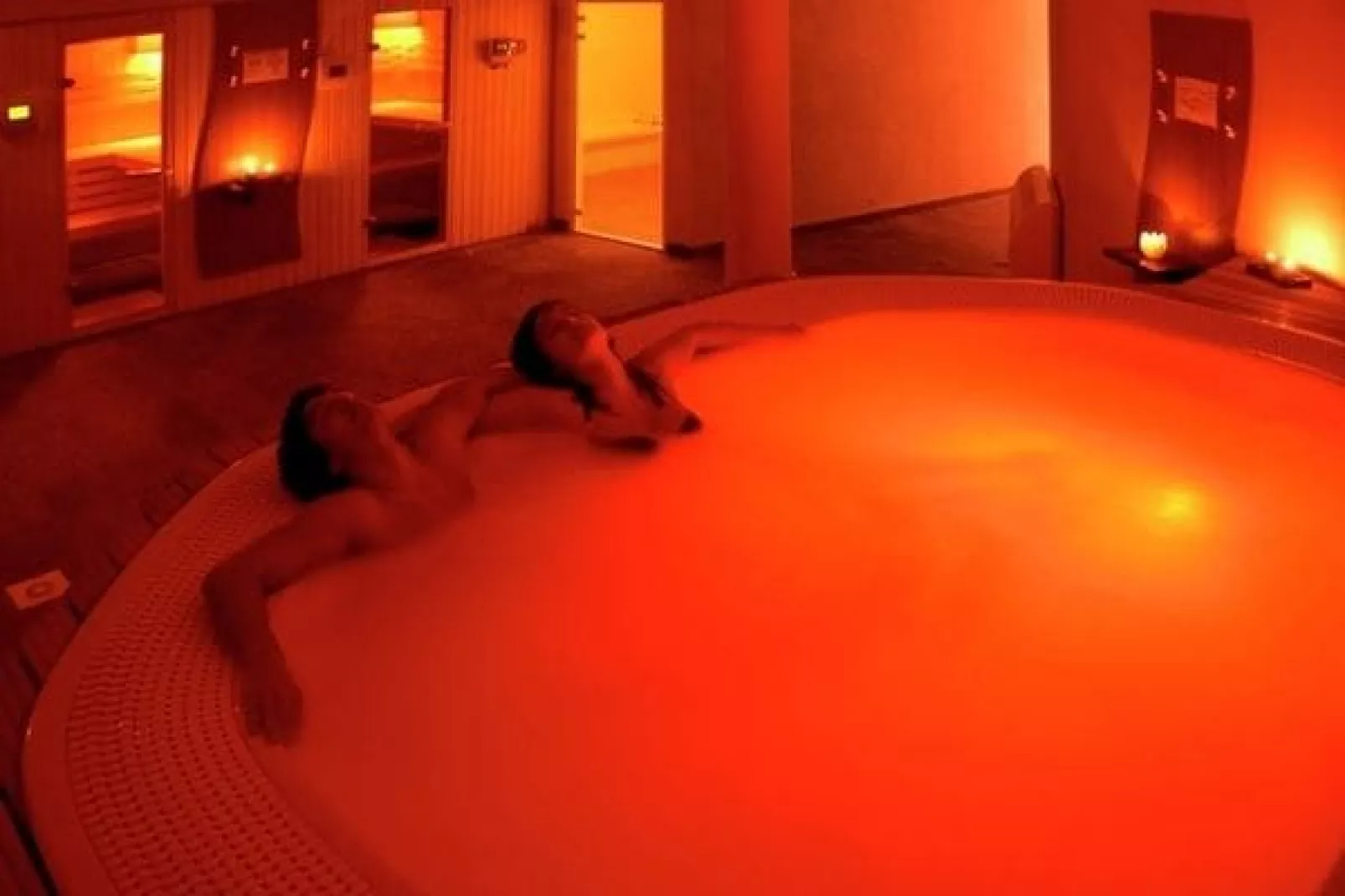 Relais du Plessis 1-Pool
