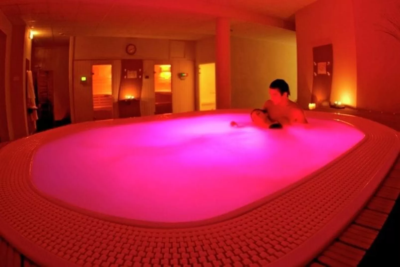 Relais du Plessis 1-Pool