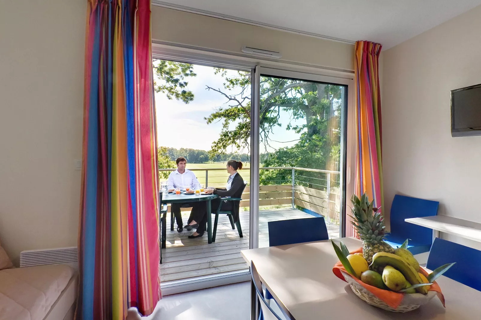 Relais du Plessis 1-Living room