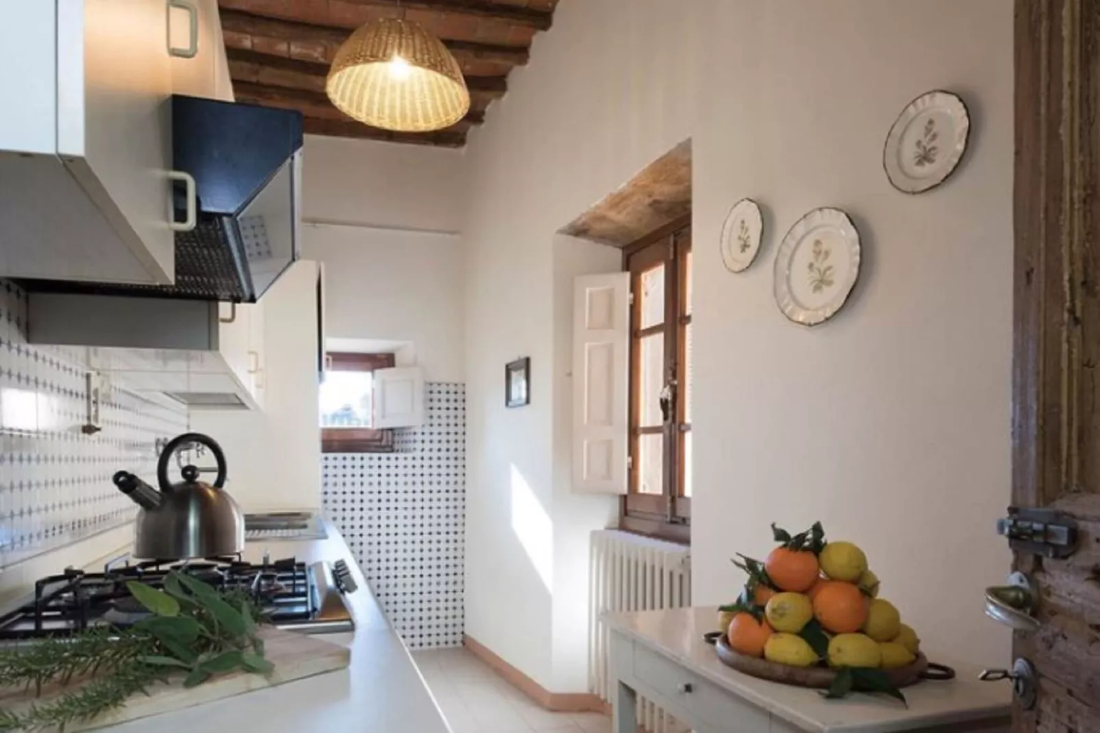 Ginestra-Kitchen