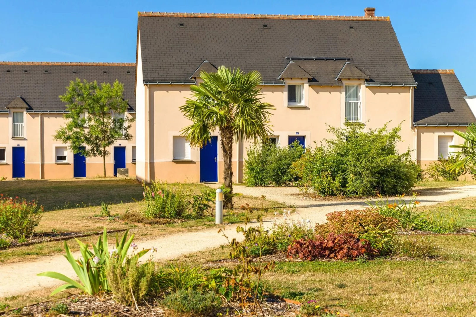 Residence Les Jardins Renaissance 3-Außenbereich Sommer