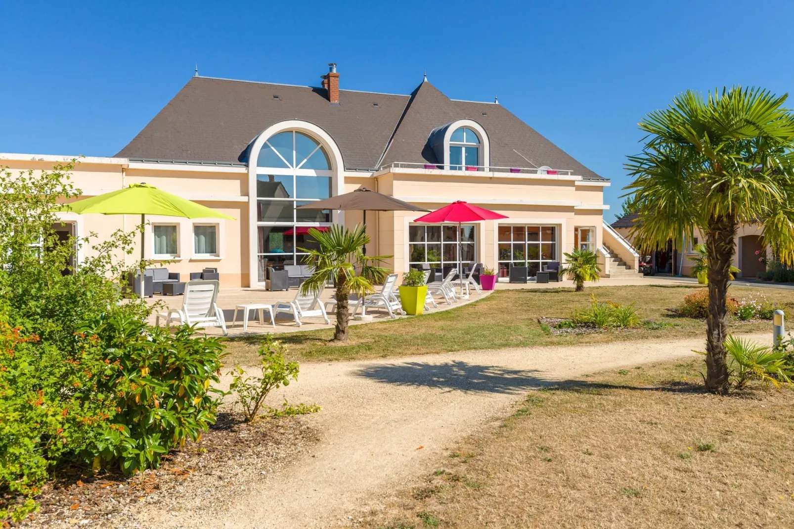 Residence Les Jardins Renaissance 1-Außenbereich Sommer