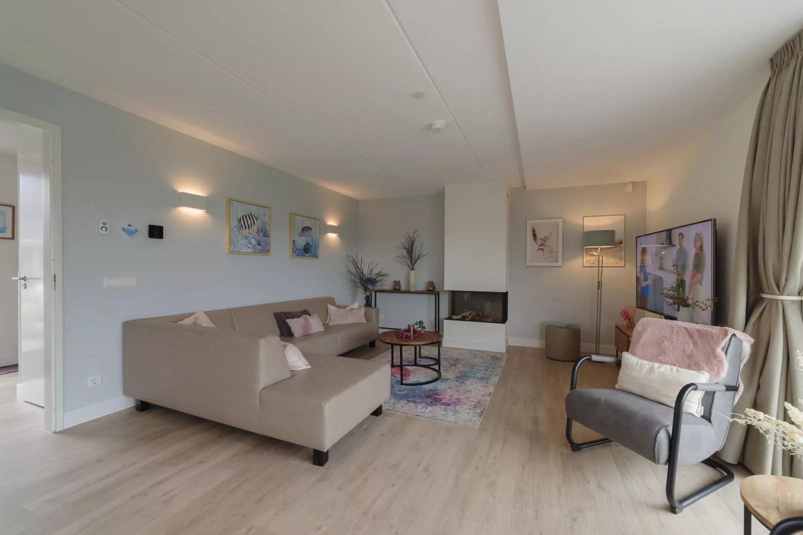 6 persoons vrijstaand met sauna/hond-Living room