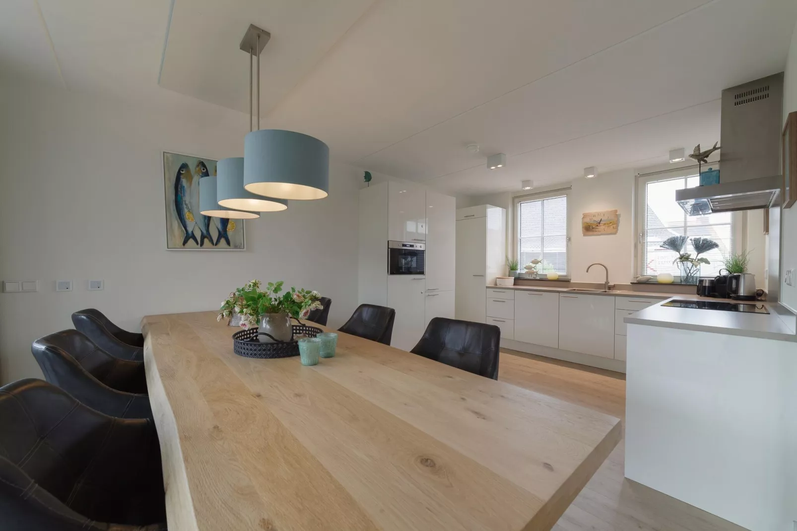 6 persoons vrijstaand met sauna/hond-Dining room