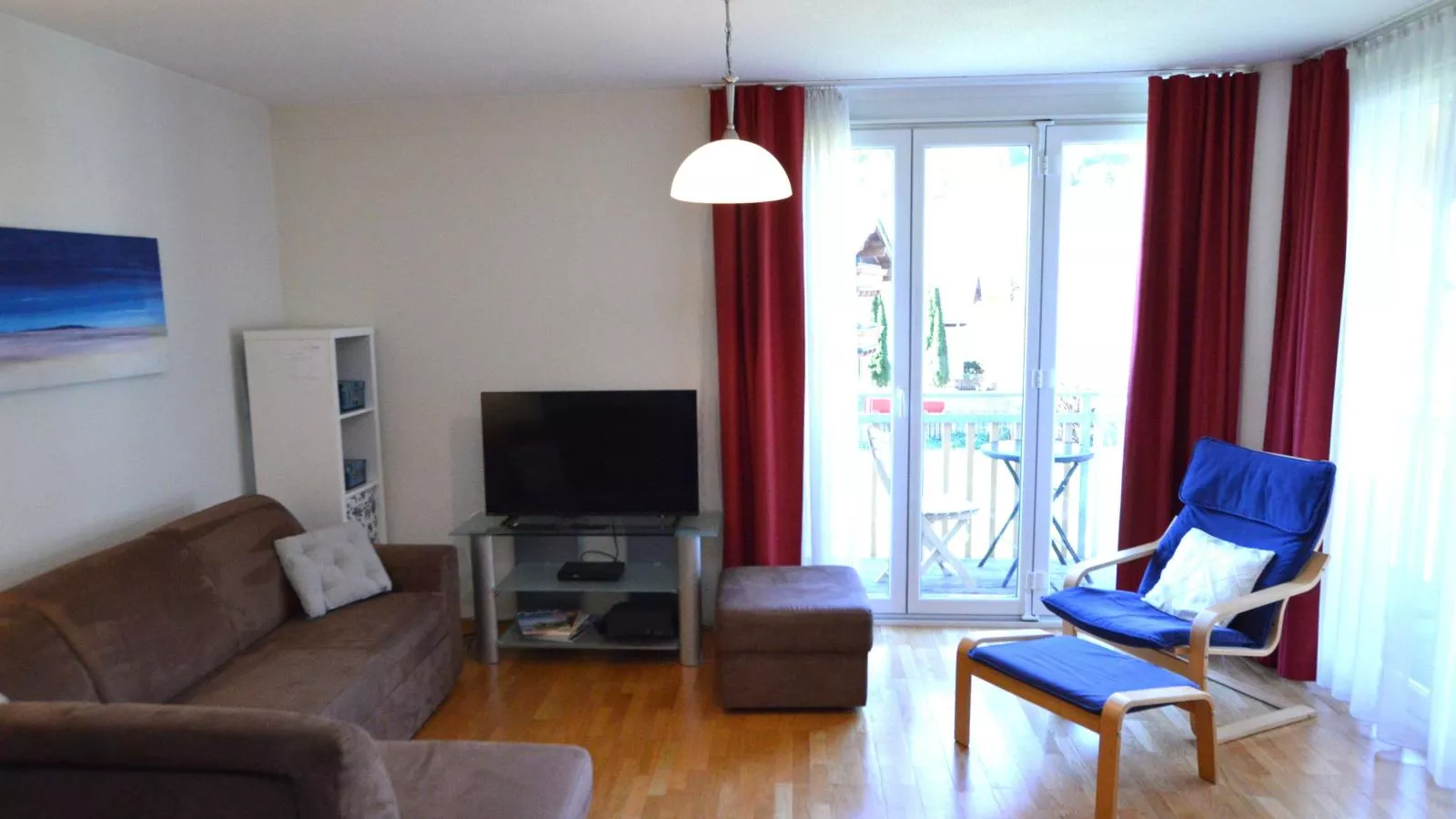 Westside-Living room