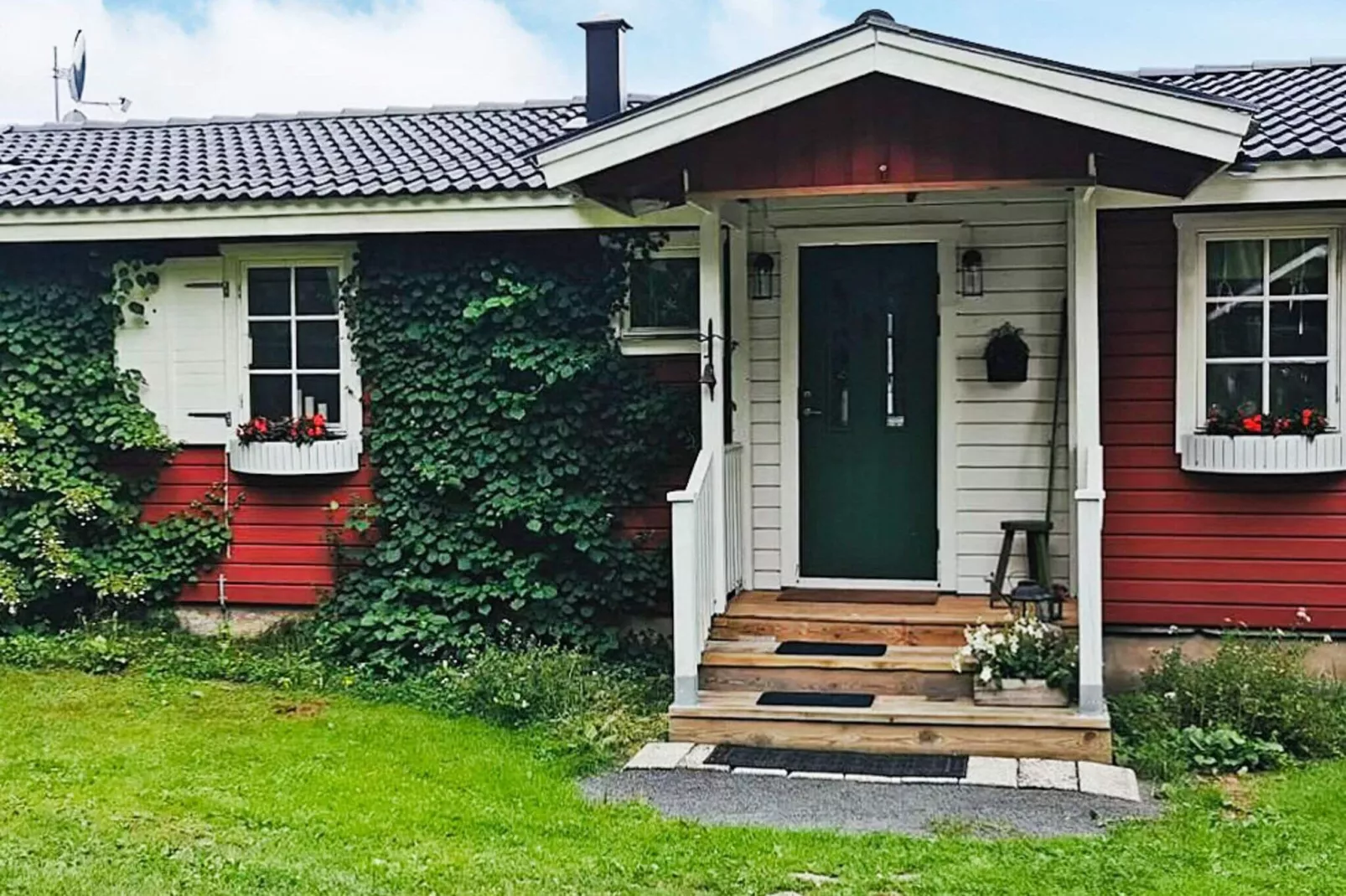 7 person holiday home in NÄSSJÖ