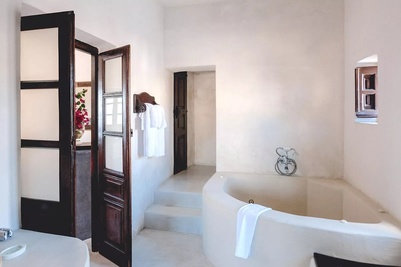 Mansion Kyani-Bathroom