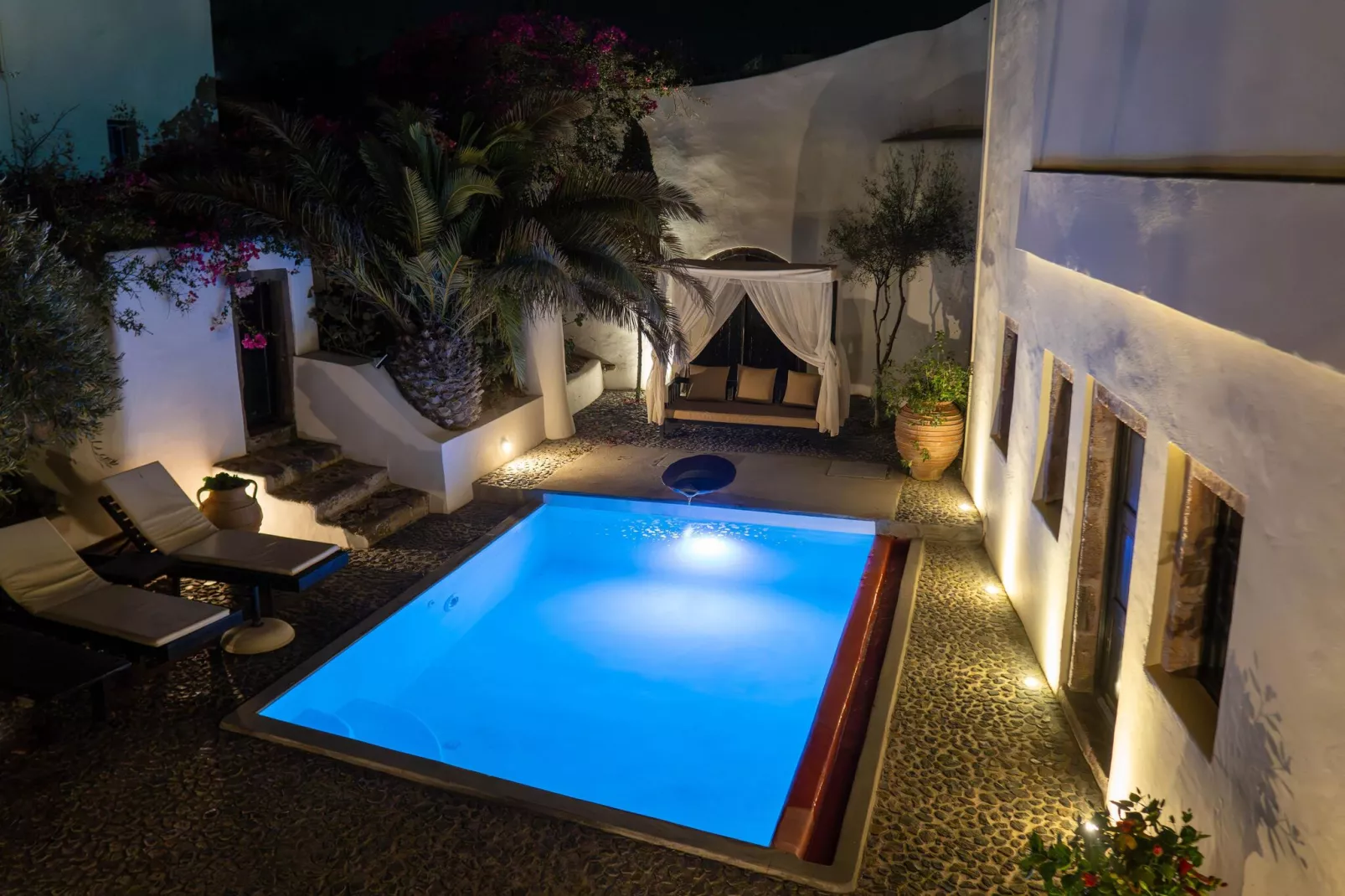 Mansion Sophia-Pool