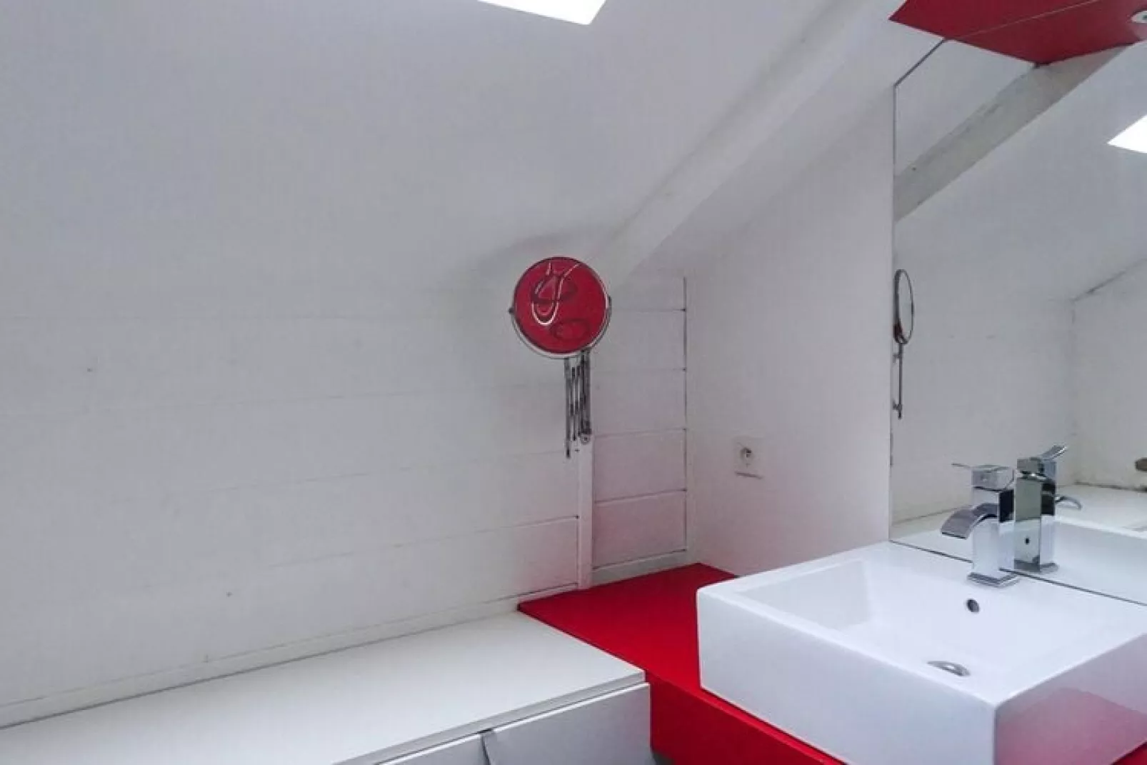 Comfortable natural stone house Plouézec-Bathroom