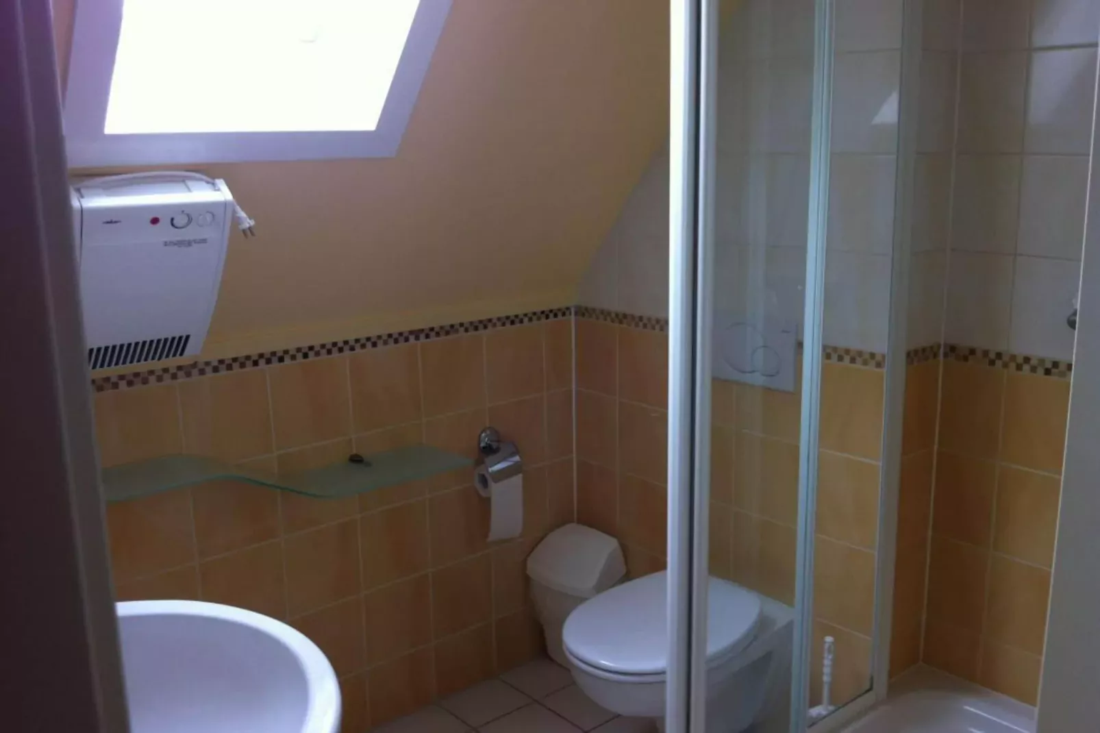 83643-Bathroom