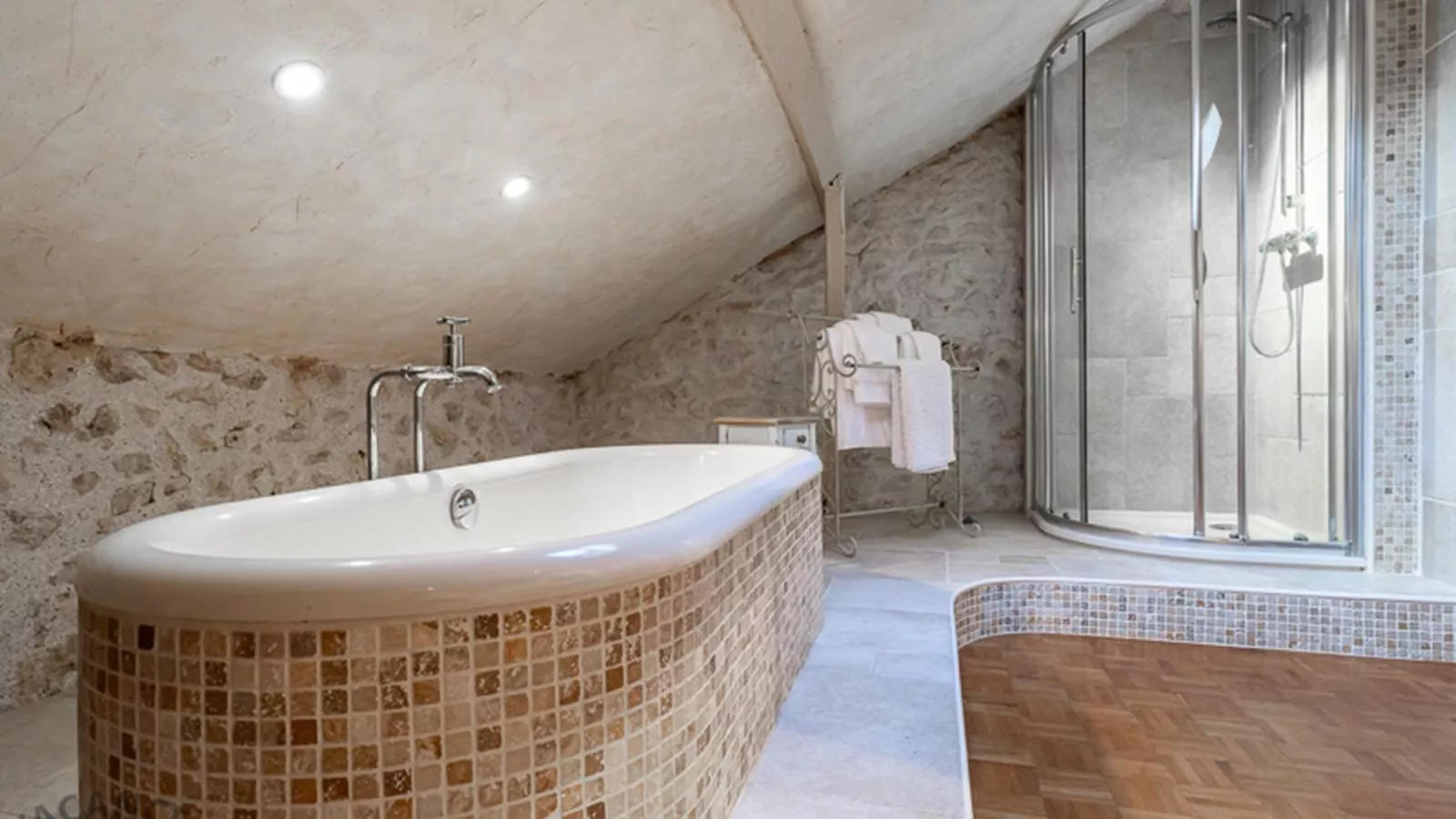 Les Roches de Roquecor-Bathroom