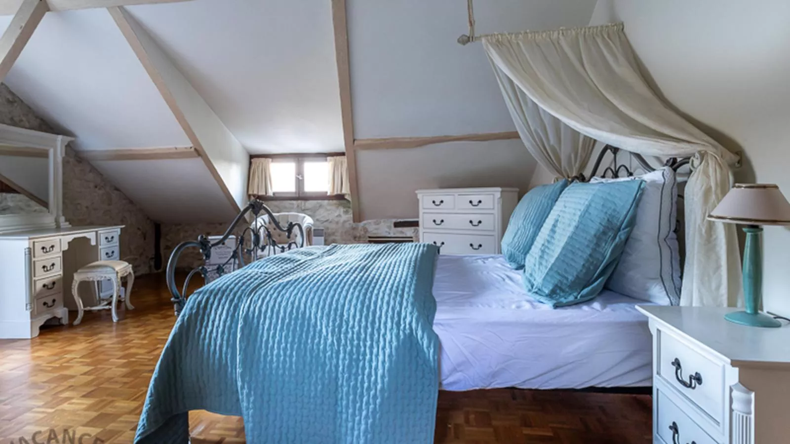 Les Roches de Roquecor-Bedroom