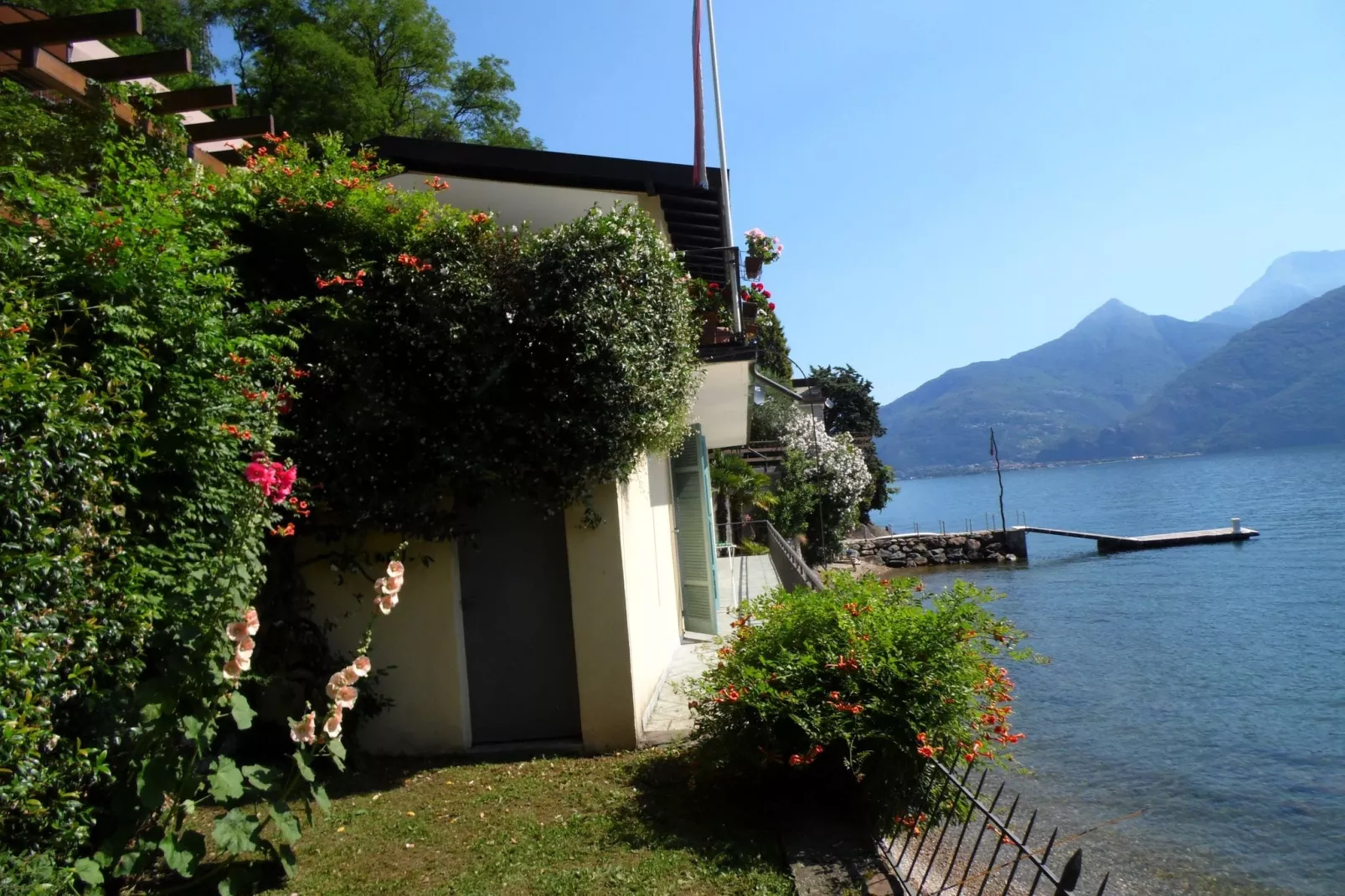 Vignabuona-Exterior summer