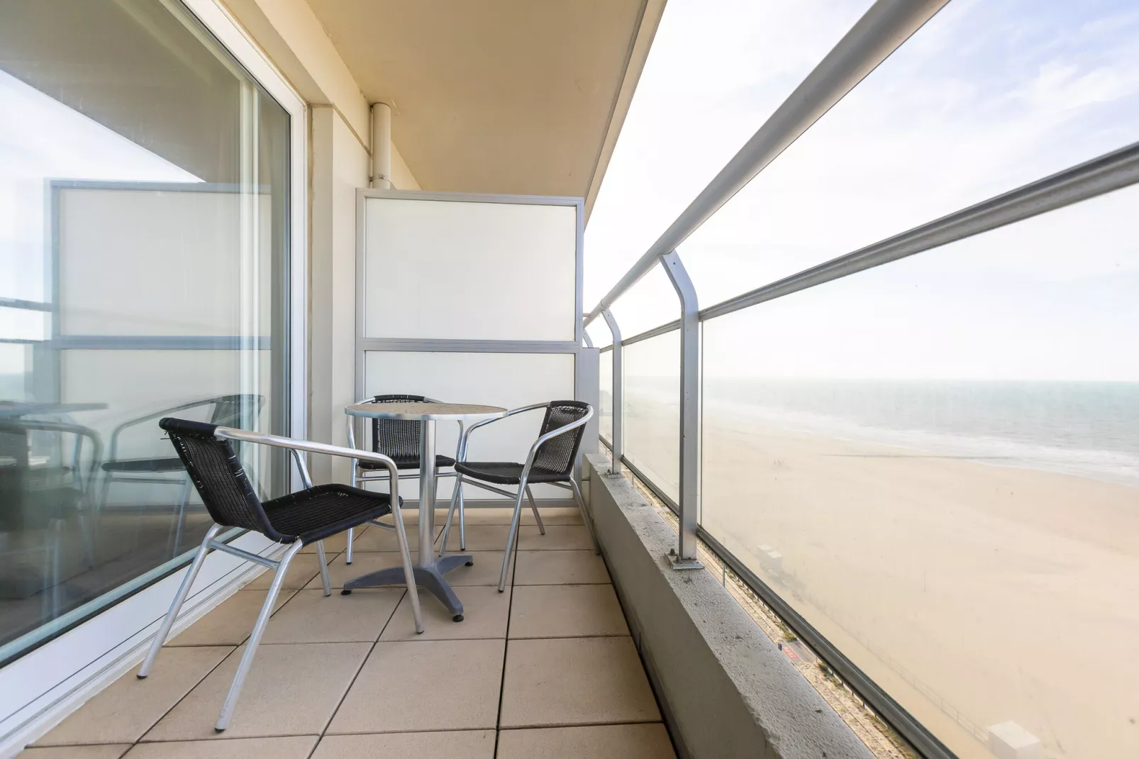 Long Beach 1 0901-Terrassenbalkon