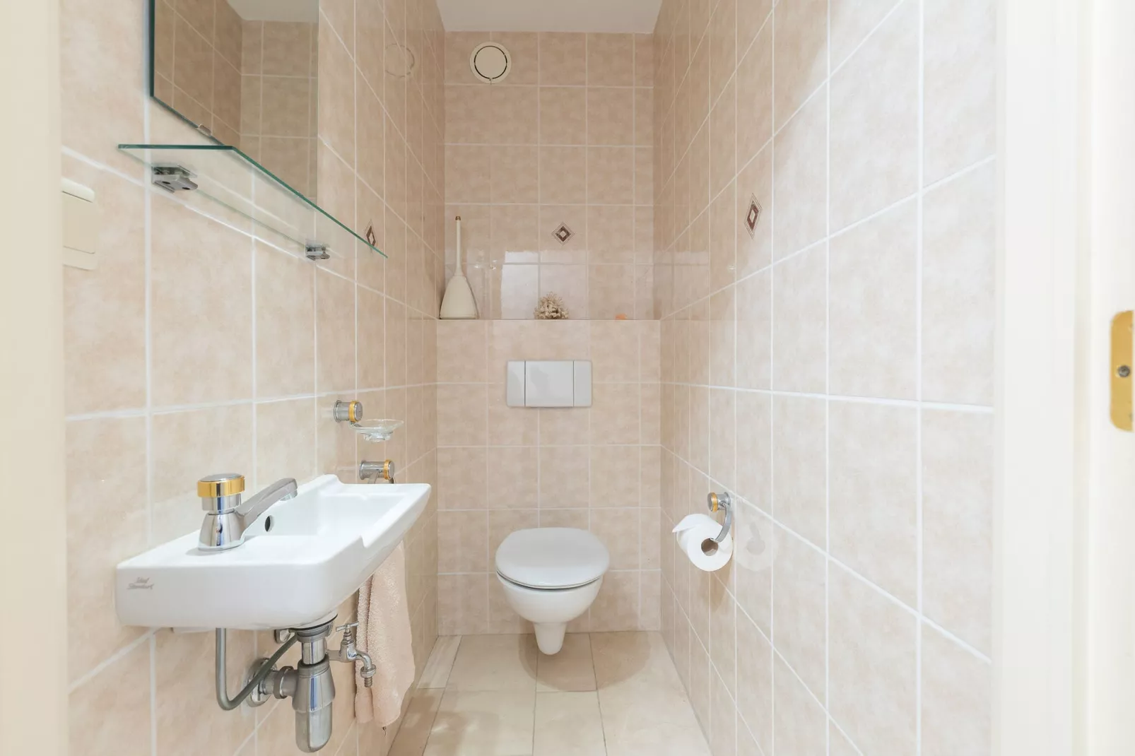 Mesanges  0401-Bathroom