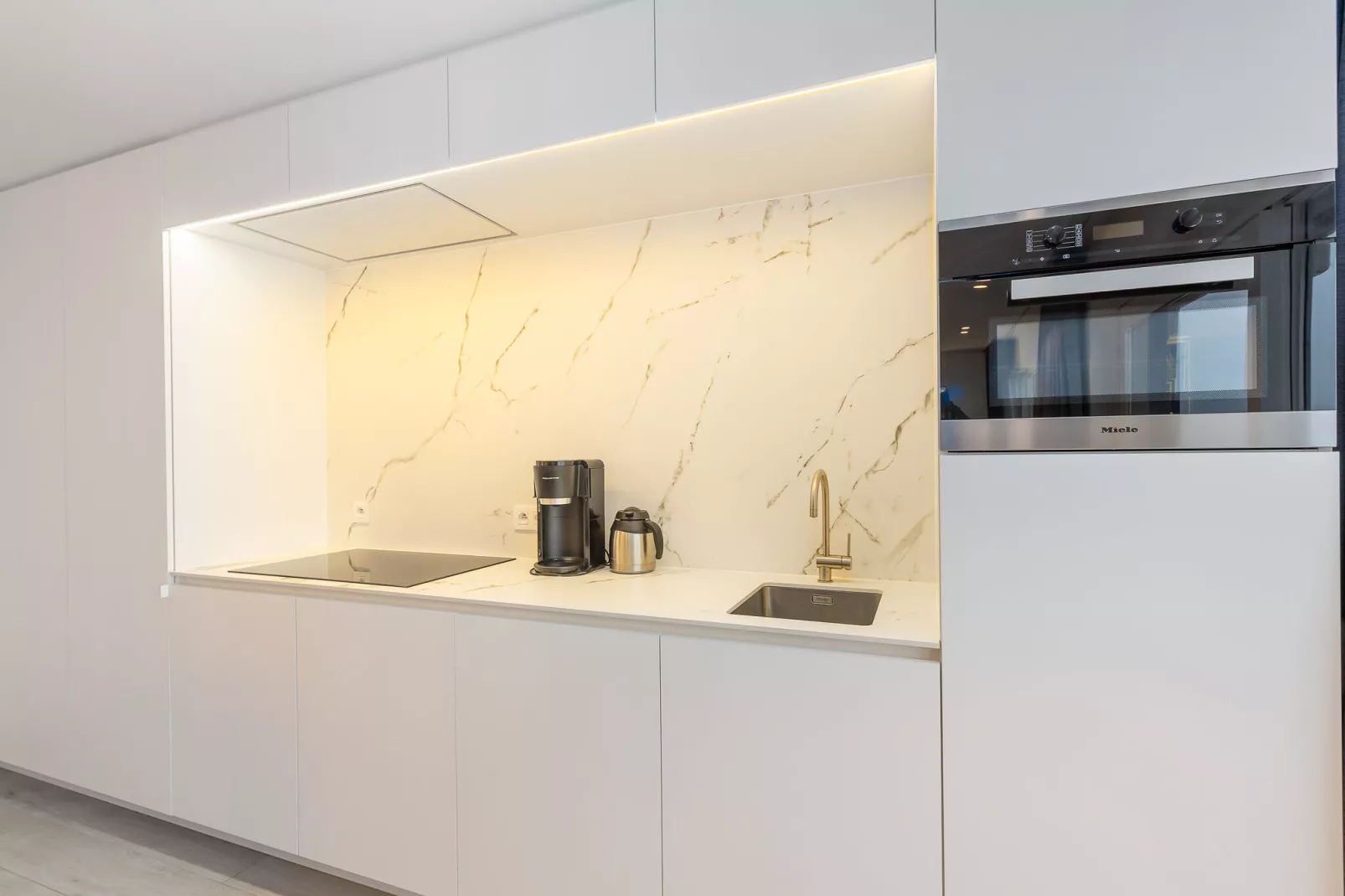 Manager  0509-Kitchen