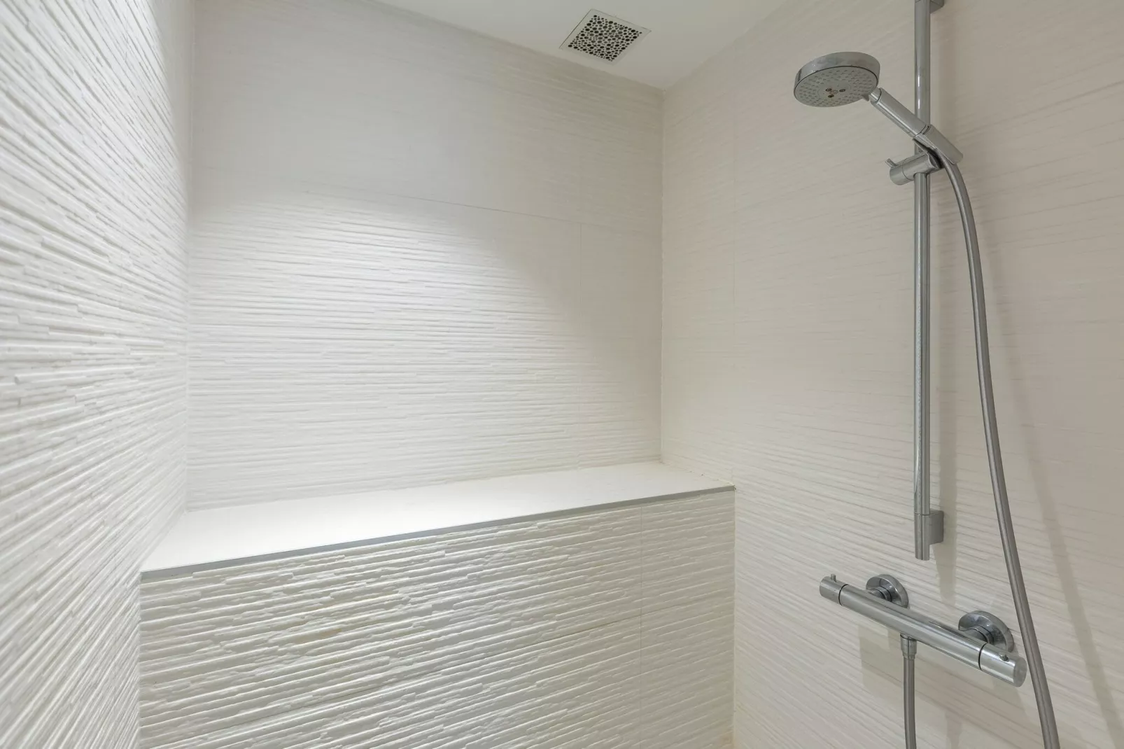 Manager  0509-Bathroom