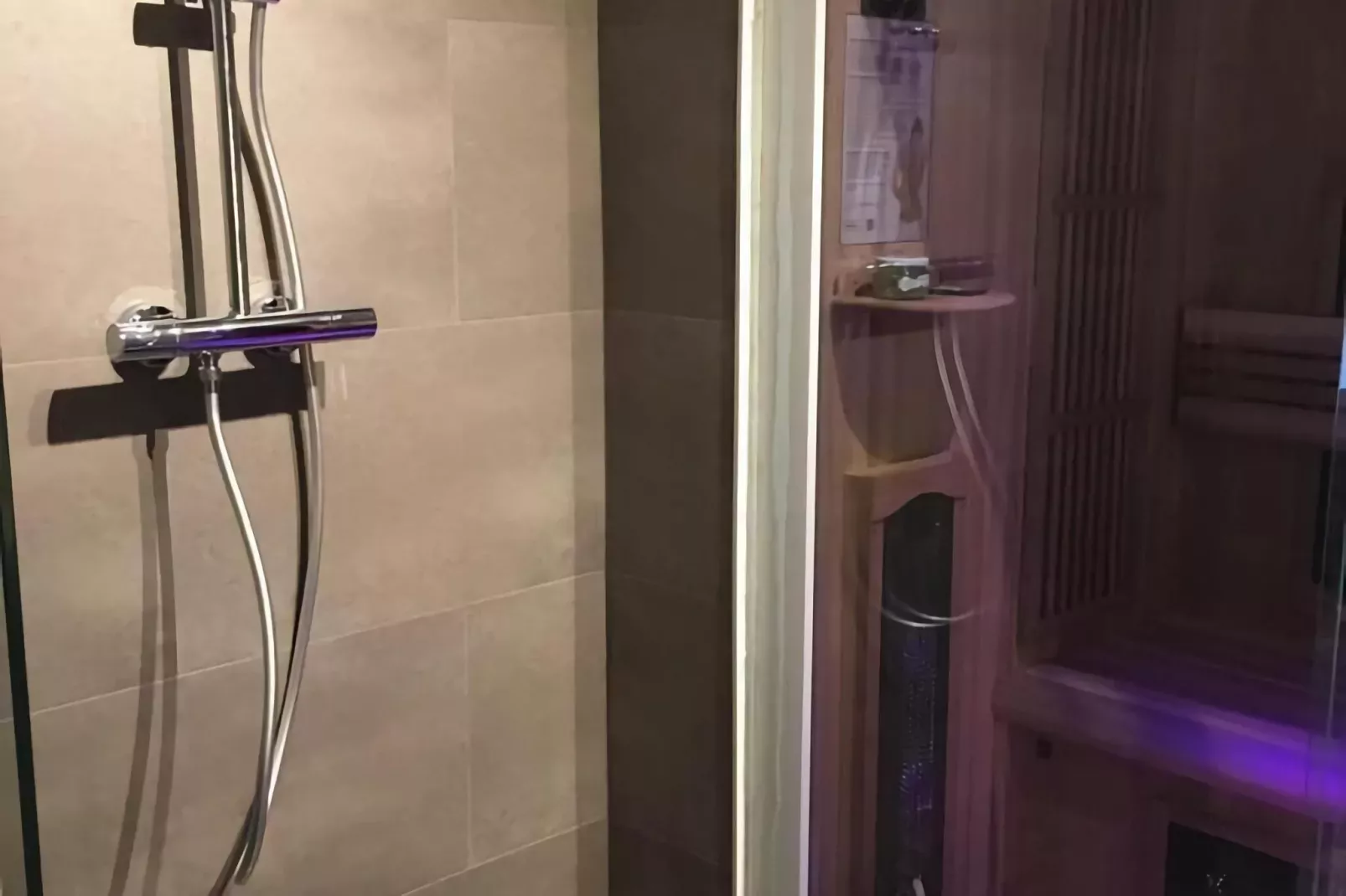 STTROP/STTRO201-Bathroom
