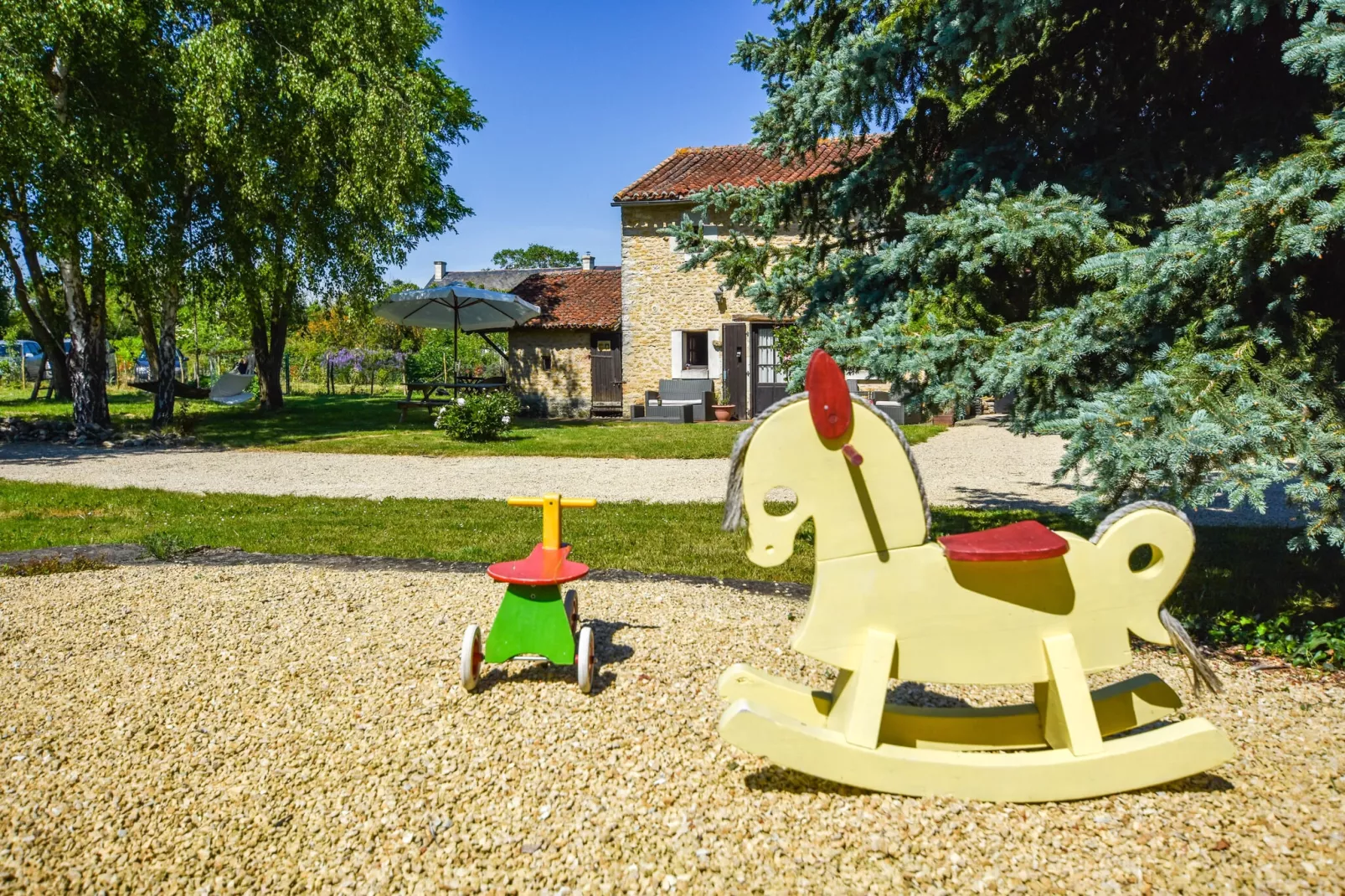 L'Atelier Mosaïque-Jardin d'été