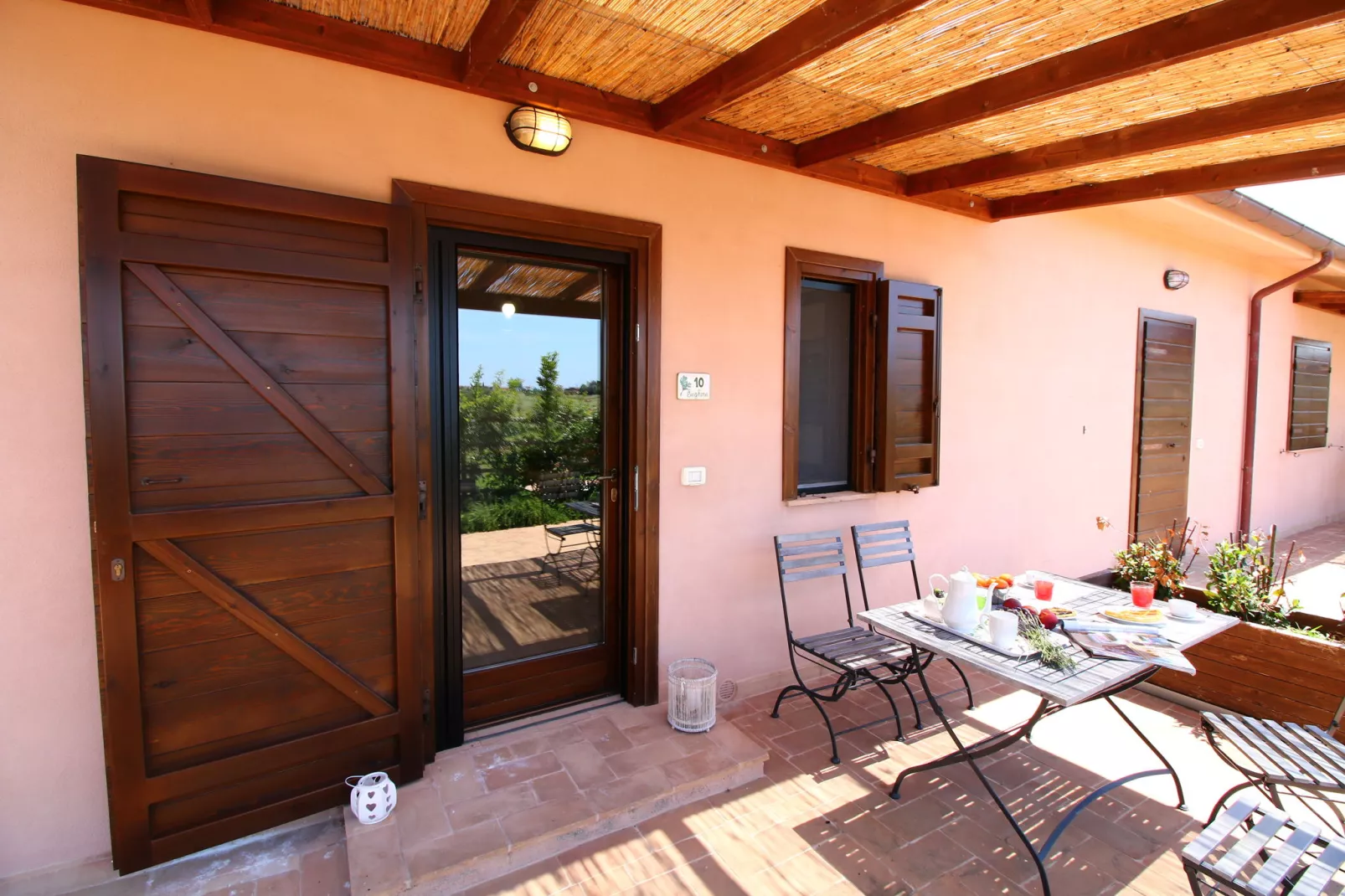 Sughera-Terrace balcony