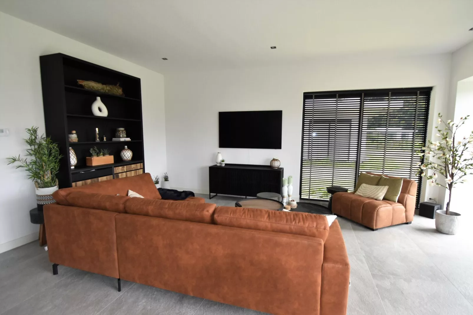 Casa Reyes al Lago 560-Living room