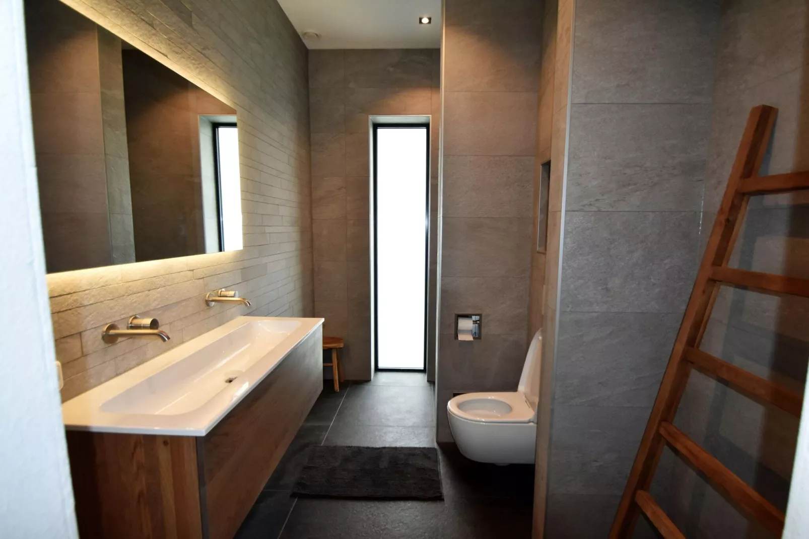 Casa Reyes al Lago 560-Bathroom
