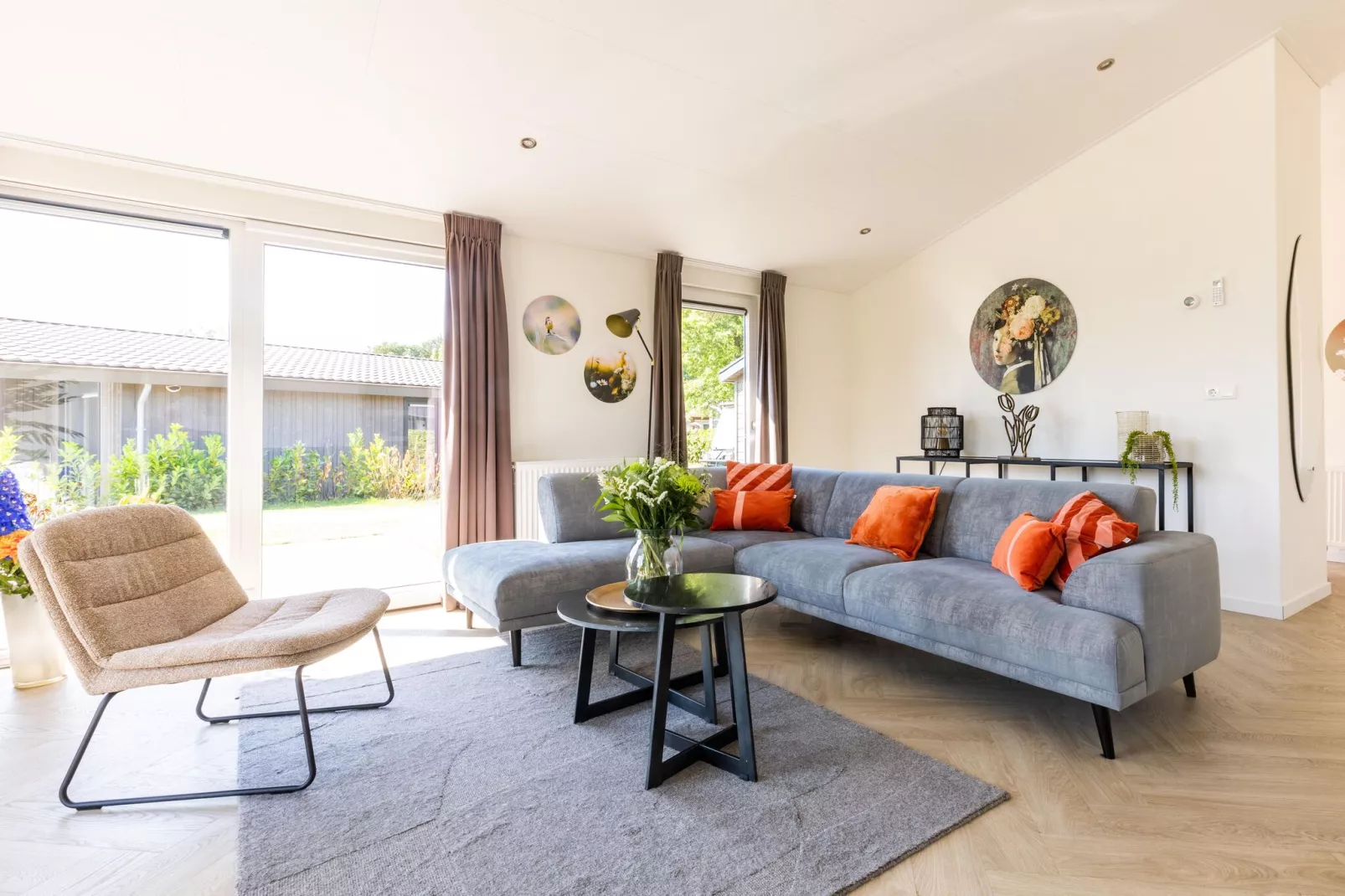 Vakantiepark Molenvelden 7-Living room