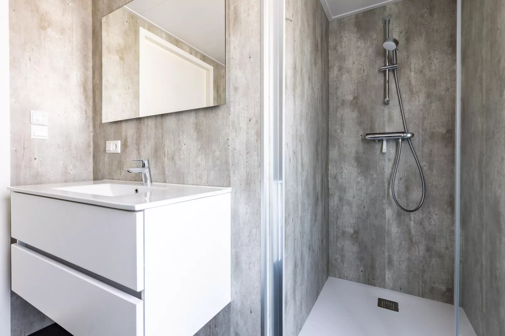 Vakantiepark Molenvelden 7-Bathroom