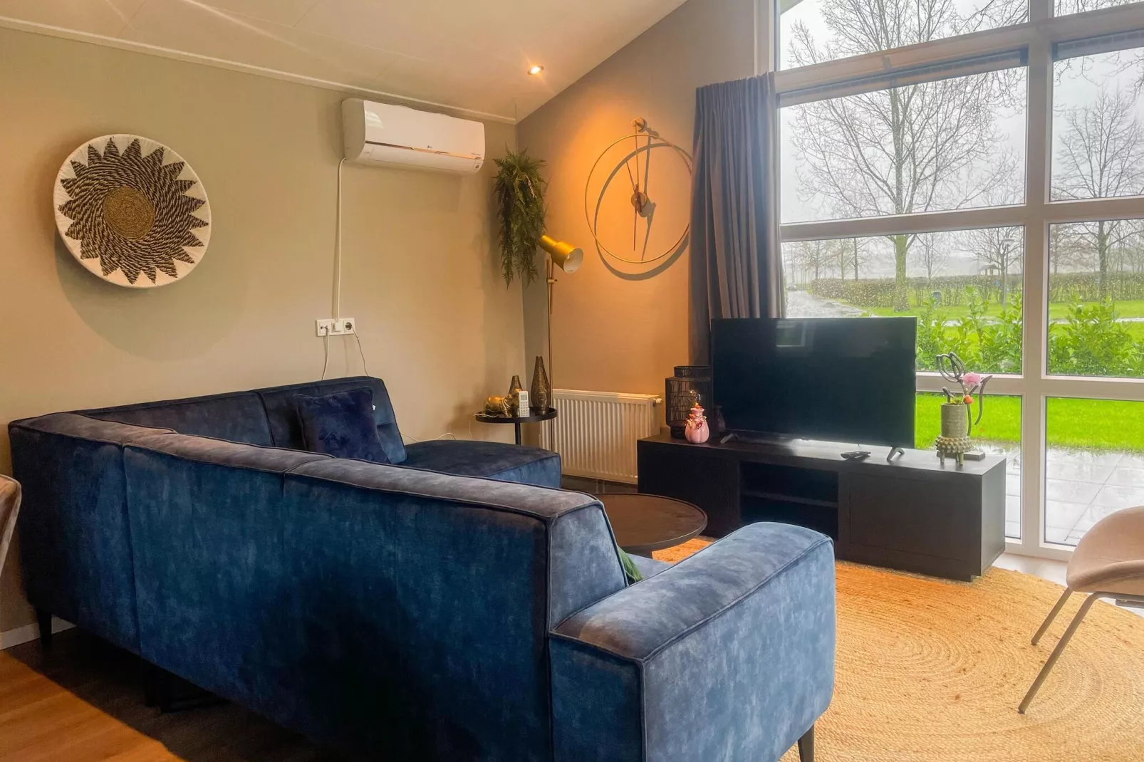 Vakantiepark Molenvelden 10-Wohnzimmer
