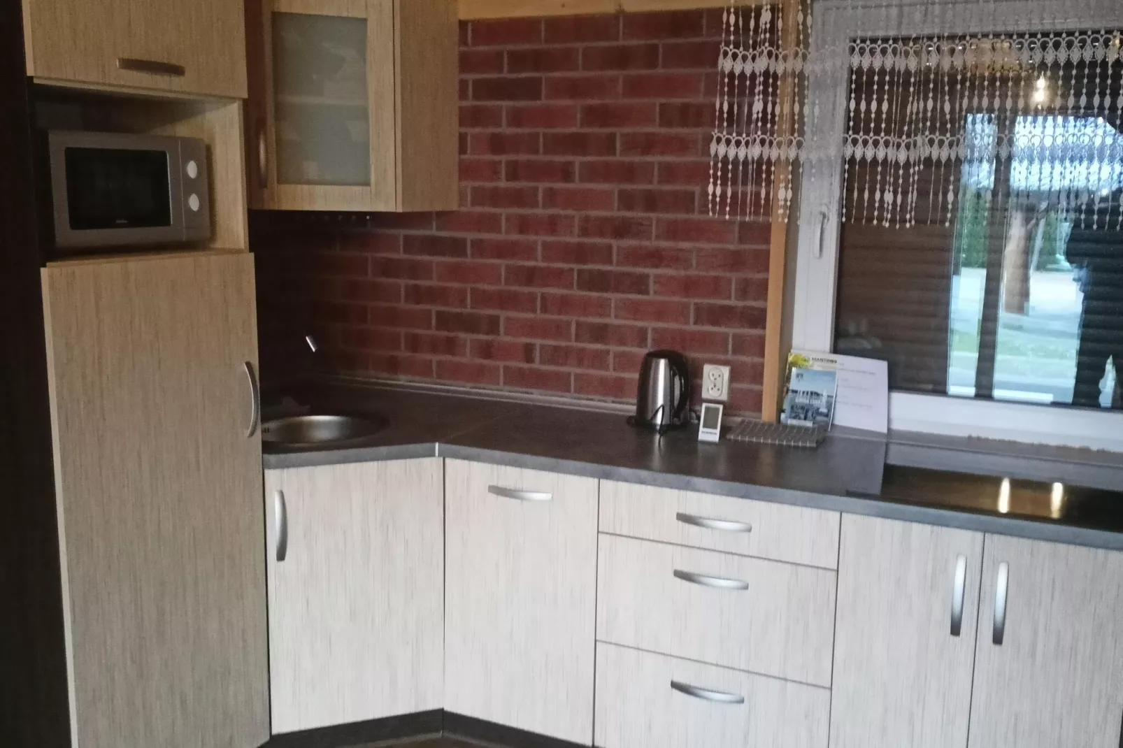 A house on the shore of the lake-Kitchen