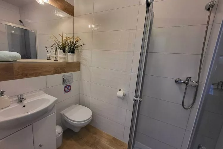 Apartament na piętrze 150 m2 Gąski-Bathroom
