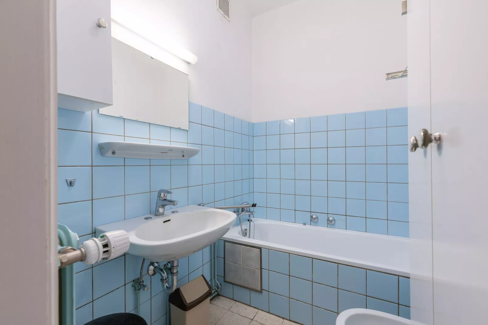 Sun Beach 0001-Badezimmer