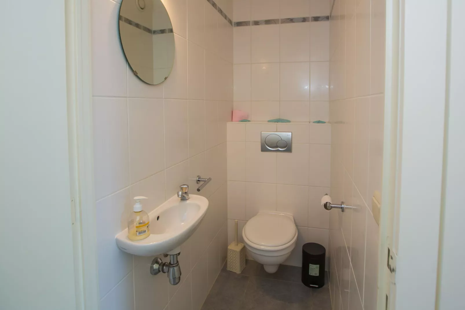 VIKING / G6 0603 GARAGE 273-Bathroom