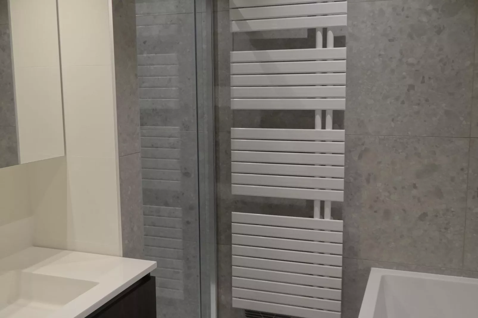 D'YORE 0402GAR-Bathroom