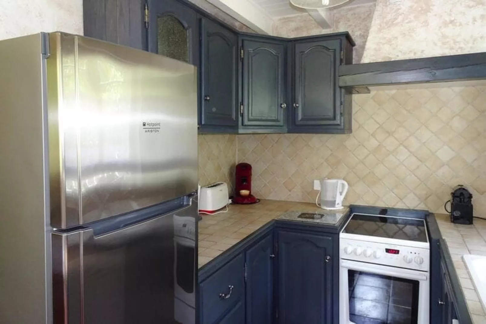 Holiday home Langoat-Kitchen