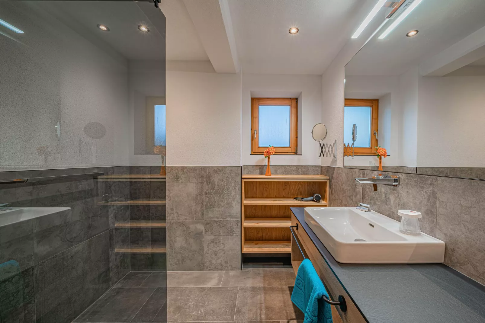 Haus Andrea Cäciel-Bathroom