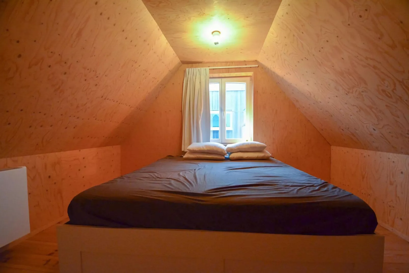 VILLA CO/VILLA CO-Bedroom
