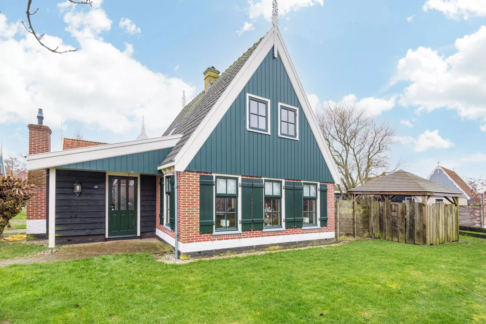 Recreatiepark Wiringherlant - Villa 14-Extérieur été
