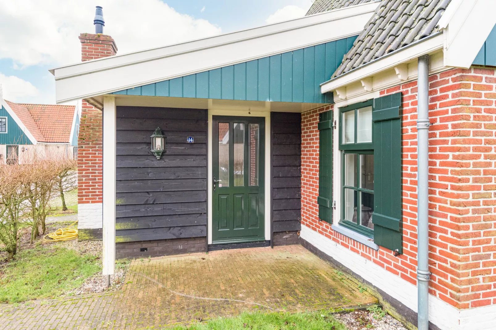 Recreatiepark Wiringherlant - Villa 14-Extérieur été