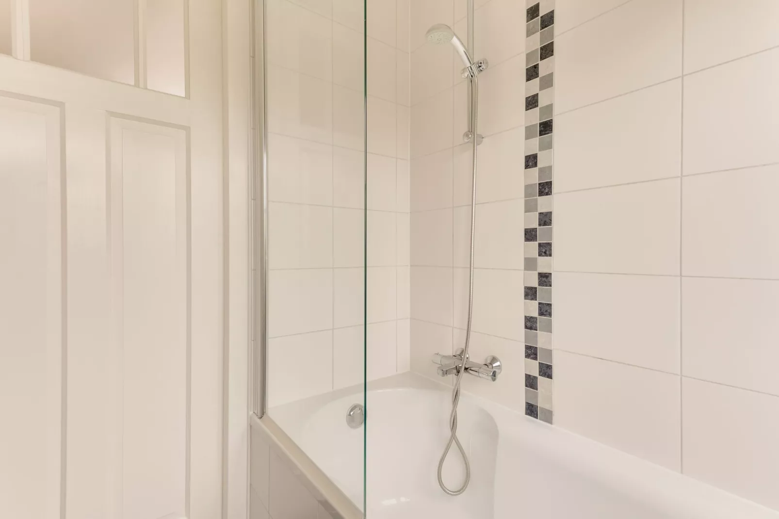 Recreatiepark Wiringherlant - Villa 14-Salle de bain