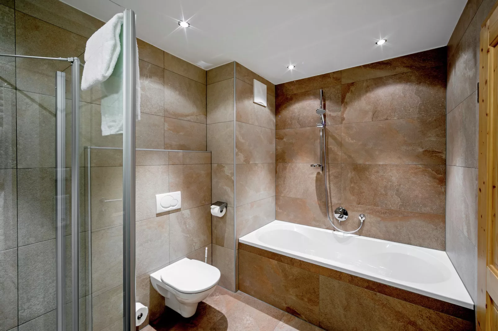 Appartement Royal Gerlos 10-Bathroom