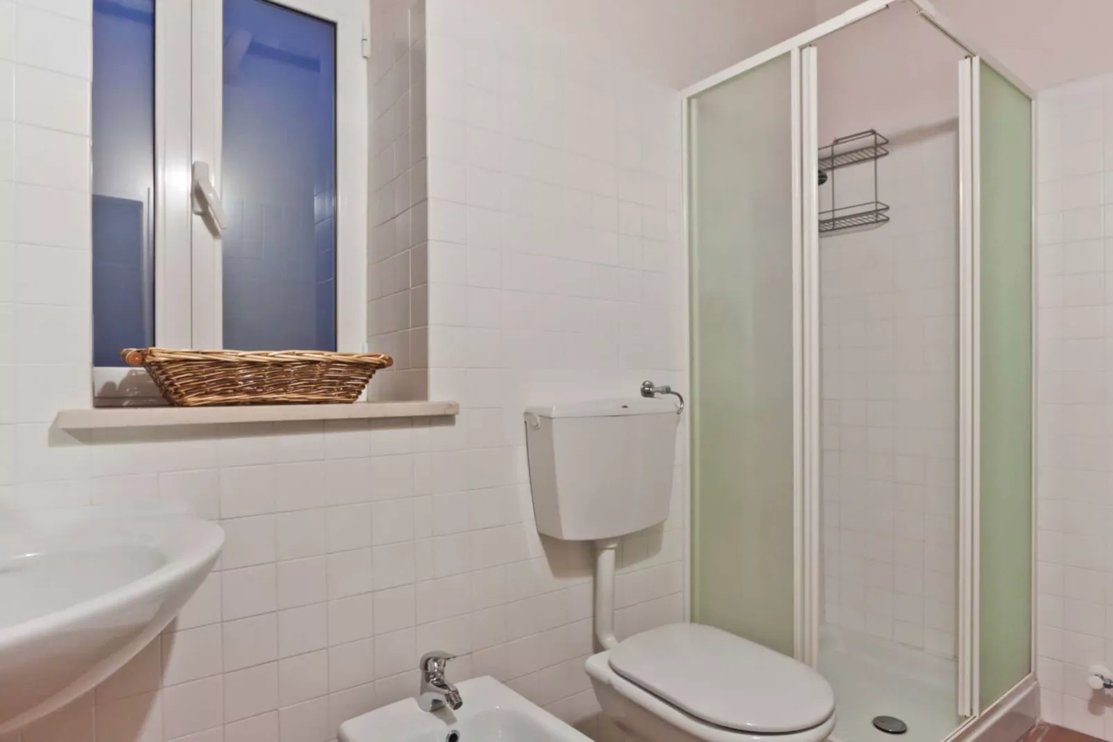 Il Conio Ginestra-Bathroom