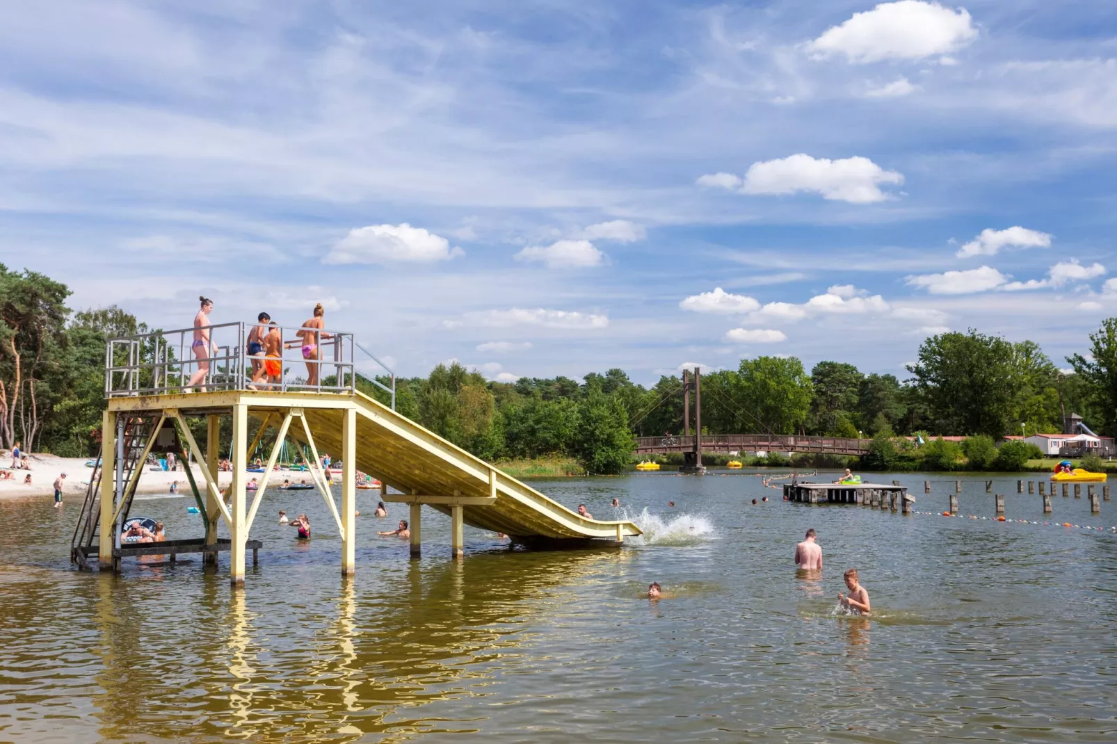 Resort Zilverstrand 13-Park facilities
