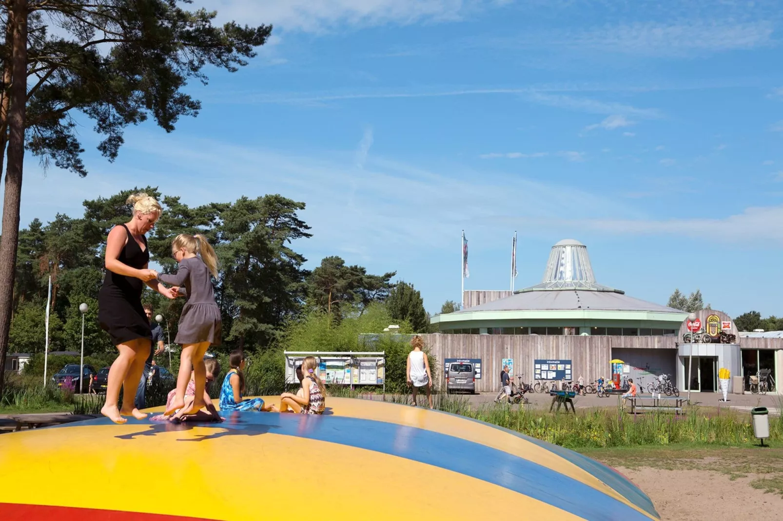 Resort Zilverstrand 13-Park facilities