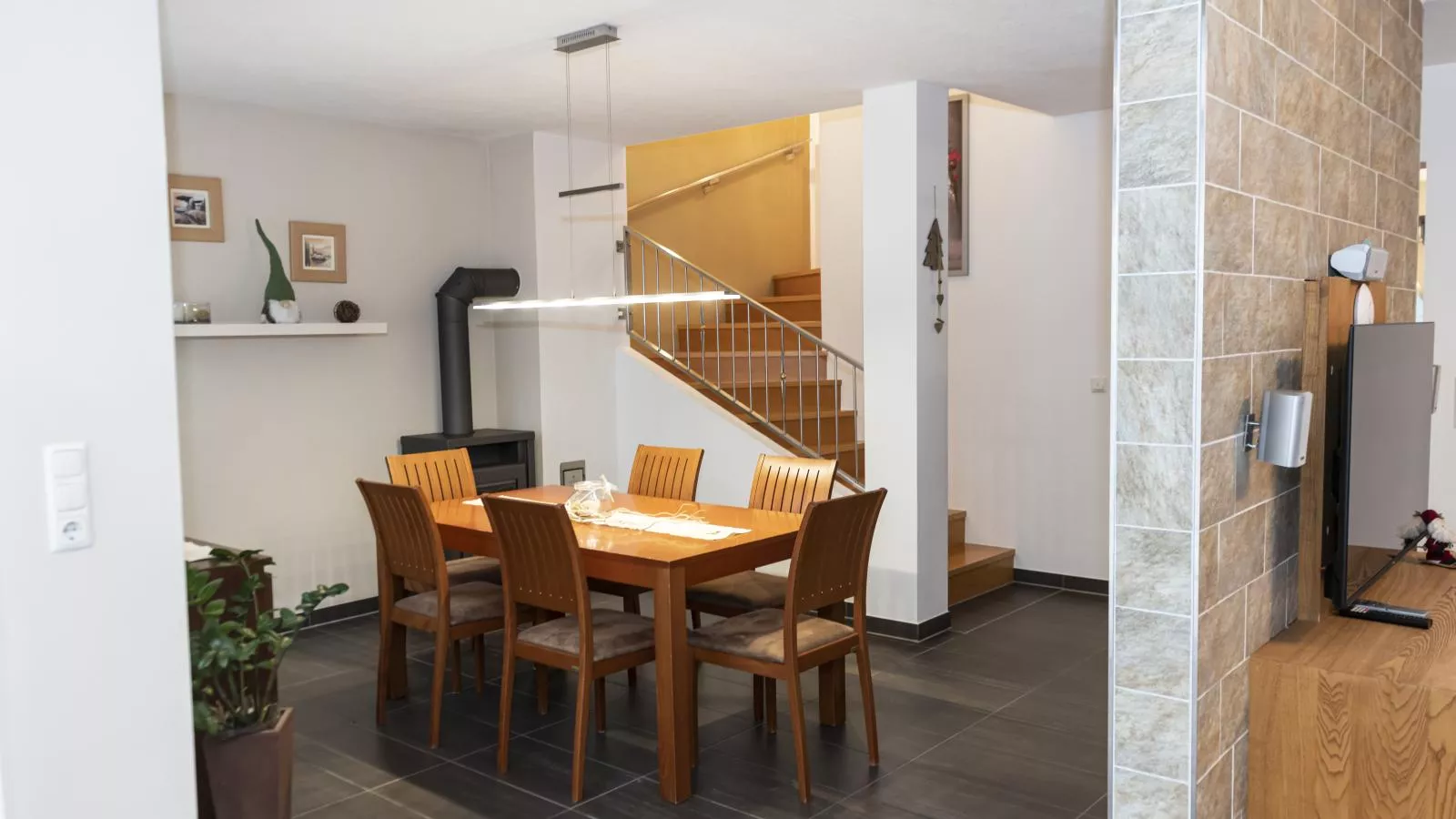 Ferienhaus Gartentraum 1-Dining room